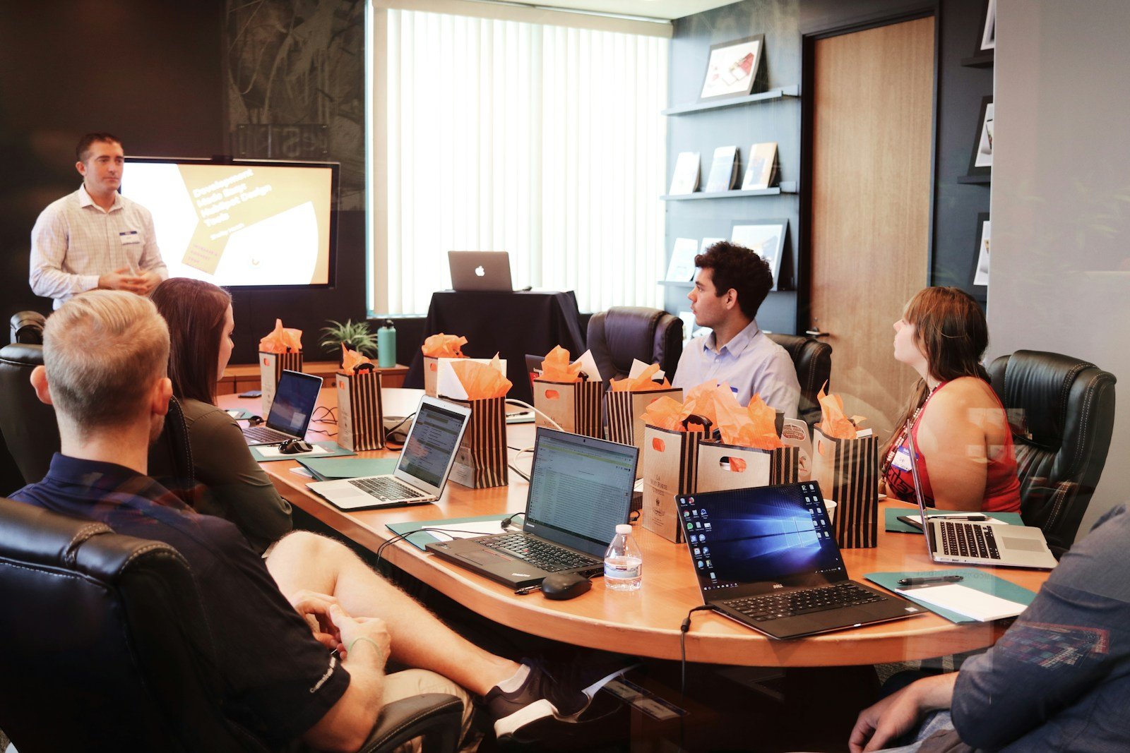 Seven Digital Tools That Help Small Businesses Work Smarter